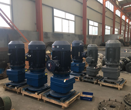 R系列硬齒面斜齒輪減速機(jī)