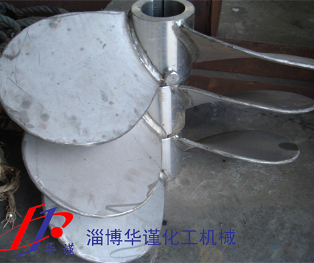 <p>     淄博華謹(jǐn)化工機(jī)械有限公司<br/> </p> <p>     前段時間，我們淄博華謹(jǐn)化工機(jī)械有限公司在給山東濱州某精細(xì)化工廠進(jìn)行攪拌器改造項目中，利用J320B型高效寬葉軸流式攪拌器替代原來的開啟渦輪式攪拌器，達(dá)到了顯著的節(jié)能降耗效果，取得了圓滿成功。 </p> <p>     案例情況介紹如下，客戶的攪拌罐直徑7.5米，高度十米，攪拌的物料是石灰漿乳液，固含量20%-25%。原來的攪拌器是采用兩層窄槳葉開啟渦輪攪拌，轉(zhuǎn)速每分鐘35轉(zhuǎn)，配置45kw電機(jī)，運行電流一直在80A以上甚至超電流，原已減速機(jī)維修多次。我公司接手后，經(jīng)過技術(shù)人員的謹(jǐn)慎設(shè)計，提出如下改造方案：攪拌器更換為兩層寬葉軸流式J320B型攪拌器，直徑略微加大，減速機(jī)更換齒輪減速機(jī)，轉(zhuǎn)速調(diào)整為每分鐘33轉(zhuǎn)，電機(jī)利舊。在客戶的信任和支持下，改造方案順利實施。改造后設(shè)備正常運行的電流測量48A，物料增加最大也不超過52安。也就是說，目前配置的電機(jī)可以從原來的45Kw至少可以降到37Kw,而且還有很大的安全余量（＞30%）。計算節(jié)能效果35%，即運行的能耗降低了起碼30%以上，大大節(jié)約了設(shè)備運行的成本。而且據(jù)客戶反映物料的攪拌效果比原來的開啟渦輪攪拌器的攪拌效果還要好。 </p> <p>     這個真實的案例充分反映了軸流式攪拌器J320B的節(jié)能情況。簡單介紹一下這種軸流式攪拌器的形狀特點。該軸流式攪拌器設(shè)計理念借鑒了國際上先進(jìn)的軸流式攪拌器槳葉的特點，包括美國的A310槳葉，還有德國的一些攪拌器的特點，它采用了較寬大的葉片，成多段弧形曲線過渡結(jié)構(gòu)，利用精密的模具，將三片寬大的葉片壓制成相同特定的弧狀流線形狀，保證了三片槳葉的一致性也避免了槳葉的不平衡。從流體力學(xué)的角度，該流線型槳葉在保證將物料推動旋轉(zhuǎn)起來的同時，大大減少了旋轉(zhuǎn)運動所遇到的物流阻力，從而做到既能滿足物料的攪拌效果，又能降耗節(jié)能。不論是對液體物料混合，還是固液漿料的混合、懸浮都能達(dá)到理想的攪拌效果。<br/> </p> <p>     當(dāng)前的地球資源和社會環(huán)境，對環(huán)保要求越來越高，節(jié)能降耗刻不容緩。我們期待淄博華謹(jǐn)J320B節(jié)能型軸流式攪拌器的應(yīng)用越來越廣，為社會環(huán)保做出越來越多的貢獻(xiàn). </p> <p>     <br/> </p>